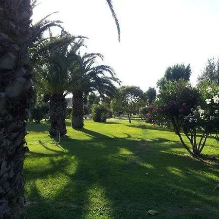 Basilicata Host To Host - La Conchiglia Apartment *